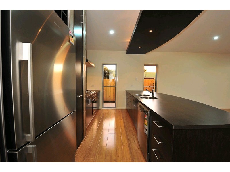 11 Karnak Court, Camira QLD 4300