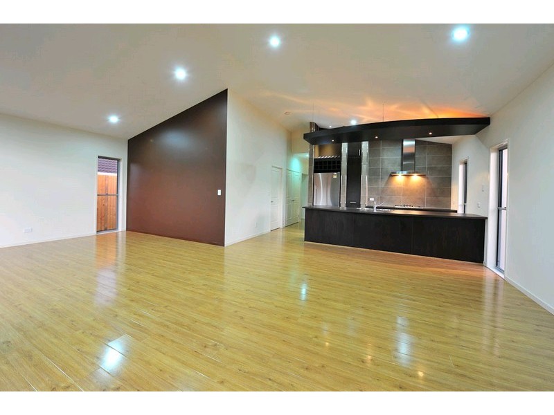 11 Karnak Court, Camira QLD 4300