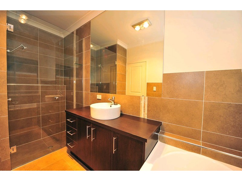 11 Karnak Court, Camira QLD 4300