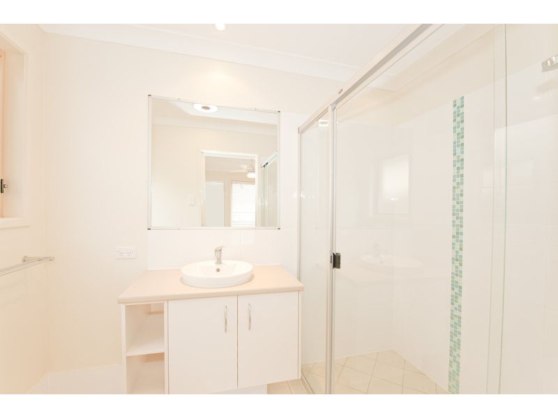 18 Yellowstone Way, Springfield Lakes QLD 4300