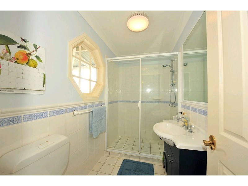 6 Chateau Street, Springfield Lakes QLD 4300