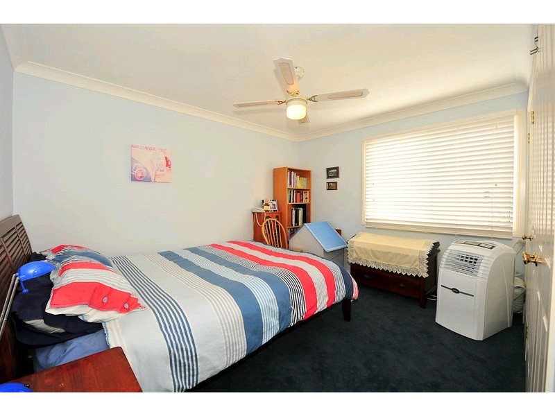 6 Chateau Street, Springfield Lakes QLD 4300