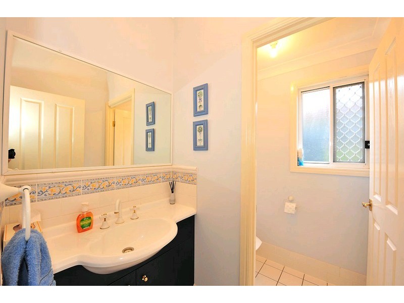 6 Chateau Street, Springfield Lakes QLD 4300