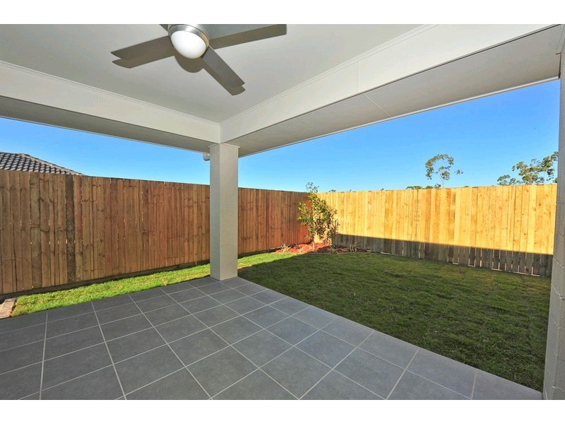 10 Rosella Crescent, Springfield Lakes QLD 4300