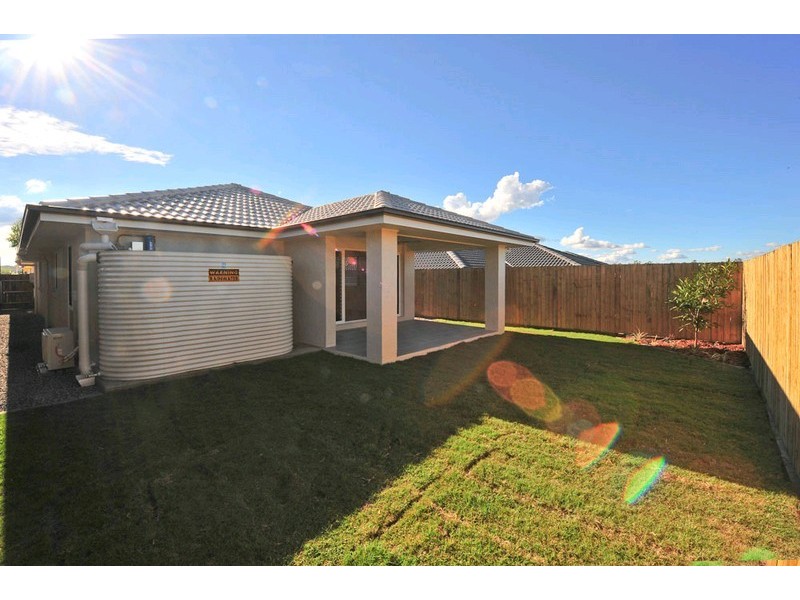 10 Rosella Crescent, Springfield Lakes QLD 4300