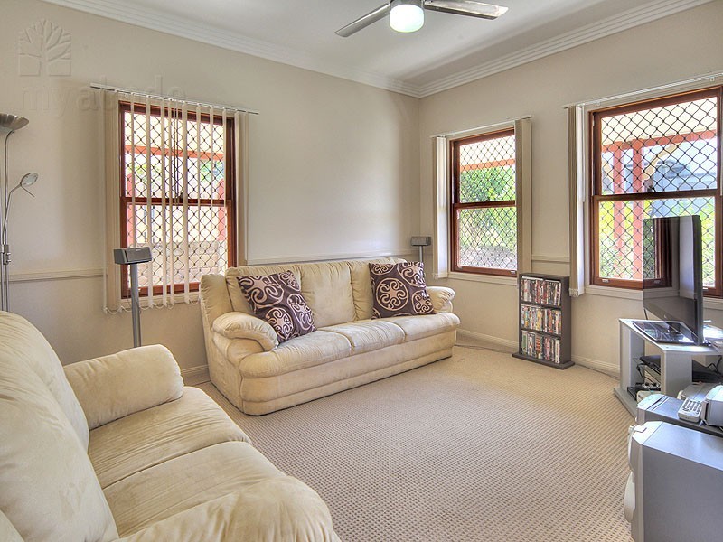 47 Riverside Crescent, Springfield Lakes QLD 4300