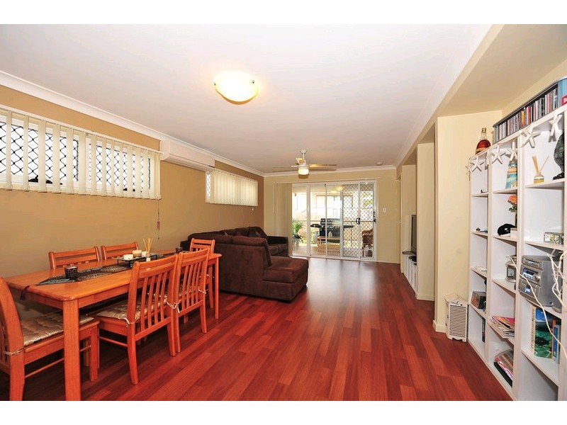 17 Wimbledon Street, Springfield Lakes QLD 4300