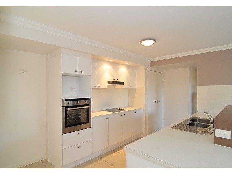 14 Brigid Boulevard, Augustine Heights QLD 4300