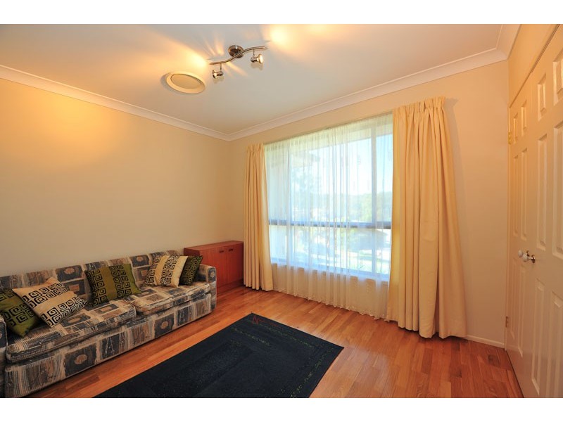 11 Wanderer Crescent, Springfield Lakes QLD 4300