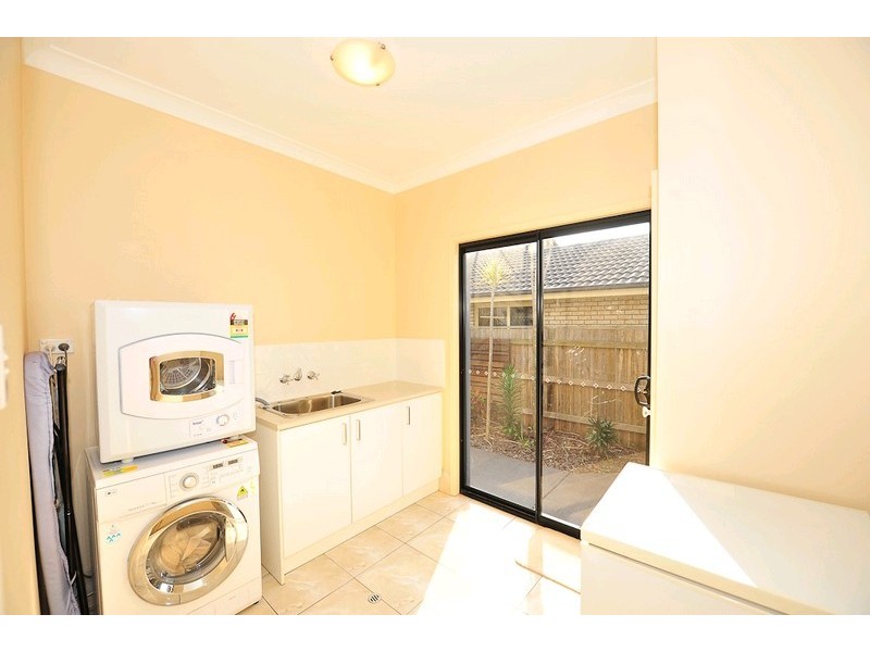 15 Greenland Court, Springfield QLD 4300