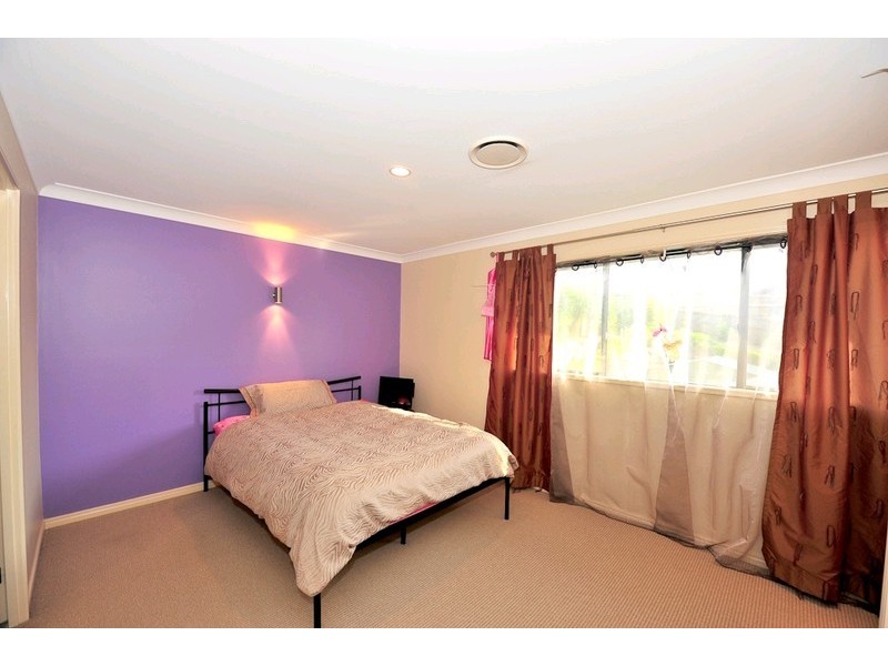 15 Greenland Court, Springfield QLD 4300