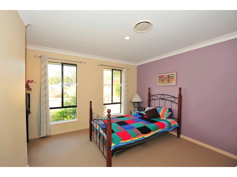 15 Greenland Court, Springfield QLD 4300