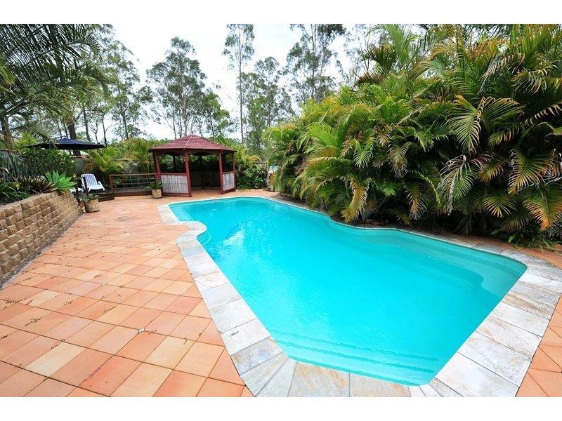 10 Potaroo Court, Greenbank QLD 4124