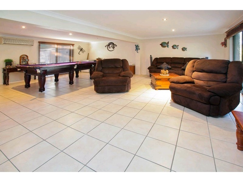 25 Lorraine Street, Camira QLD 4300