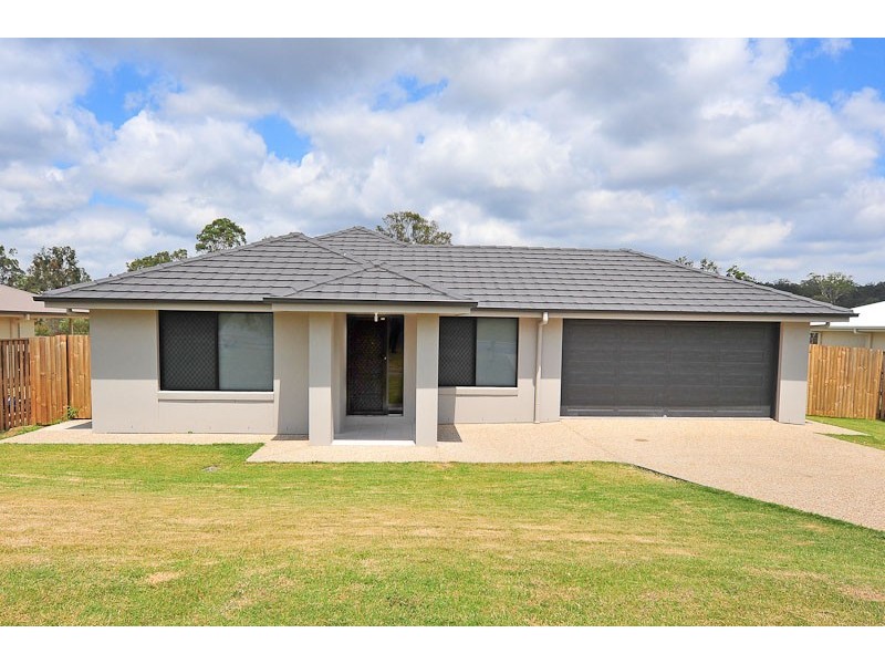 20 Trinity Crescent, Augustine Heights QLD 4300