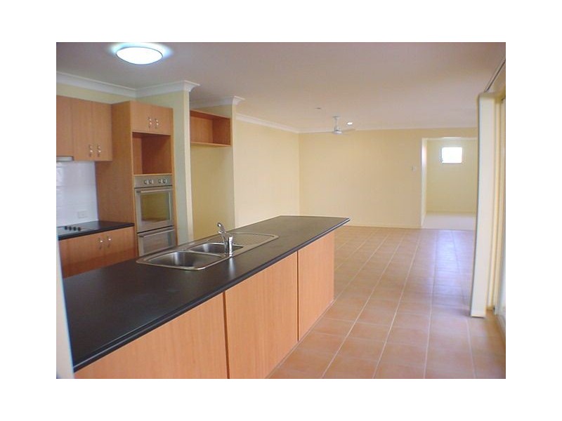 Springfield Lakes QLD 4300