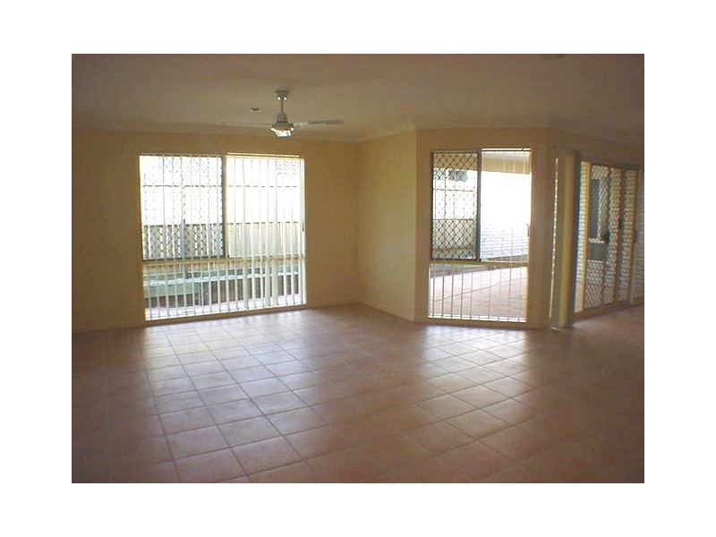 Springfield Lakes QLD 4300