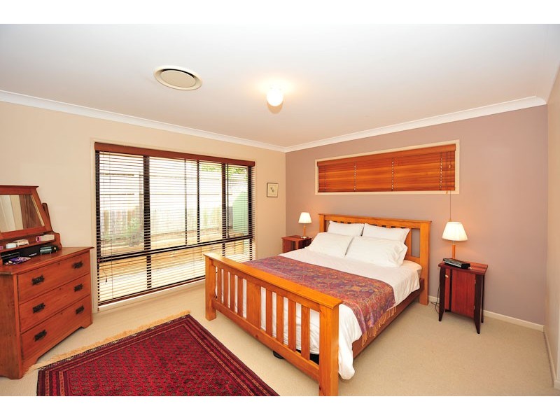 42 Neptune Street, Springfield Lakes QLD 4300