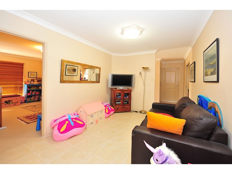 42 Neptune Street, Springfield Lakes QLD 4300