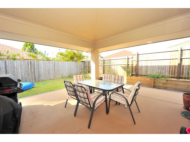 42 Neptune Street, Springfield Lakes QLD 4300