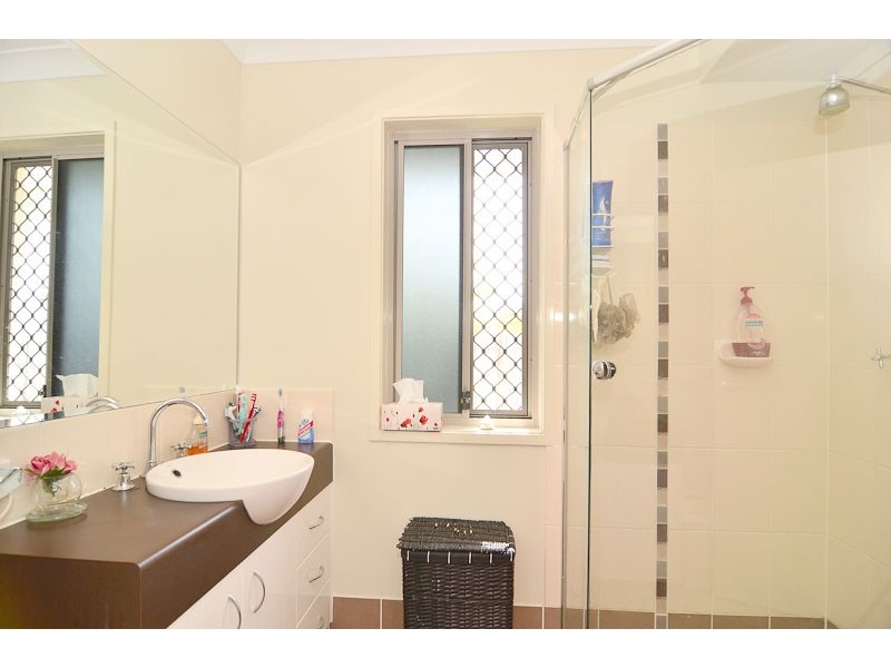 14 Parkview Drive, Springfield Lakes QLD 4300