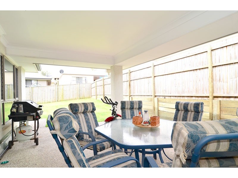 14 Parkview Drive, Springfield Lakes QLD 4300