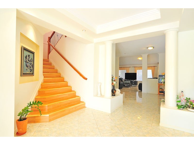 19 Amadeus Circuit, Springfield Lakes QLD 4300