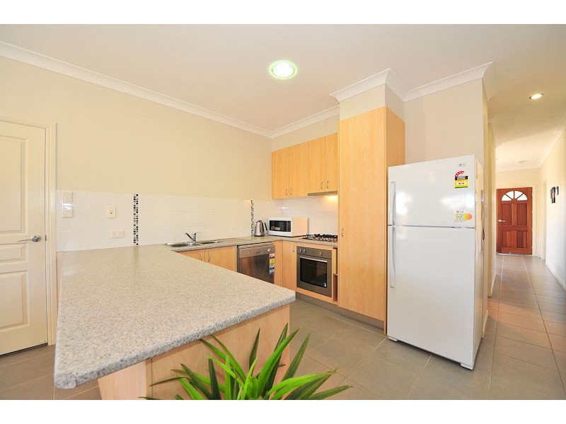 21 Grand Canyon Drive, Springfield Lakes QLD 4300