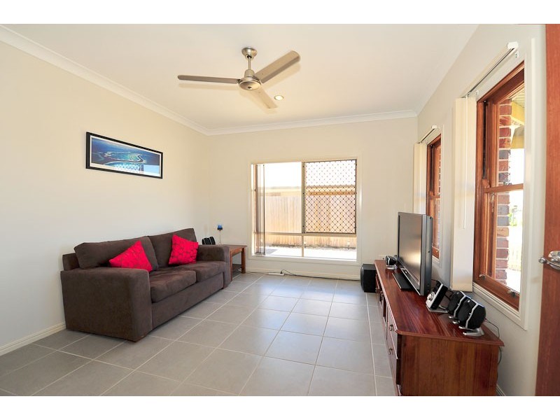 21 Grand Canyon Drive, Springfield Lakes QLD 4300