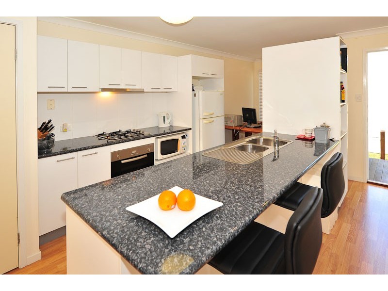 30 Esperance Crescent, Springfield Lakes QLD 4300