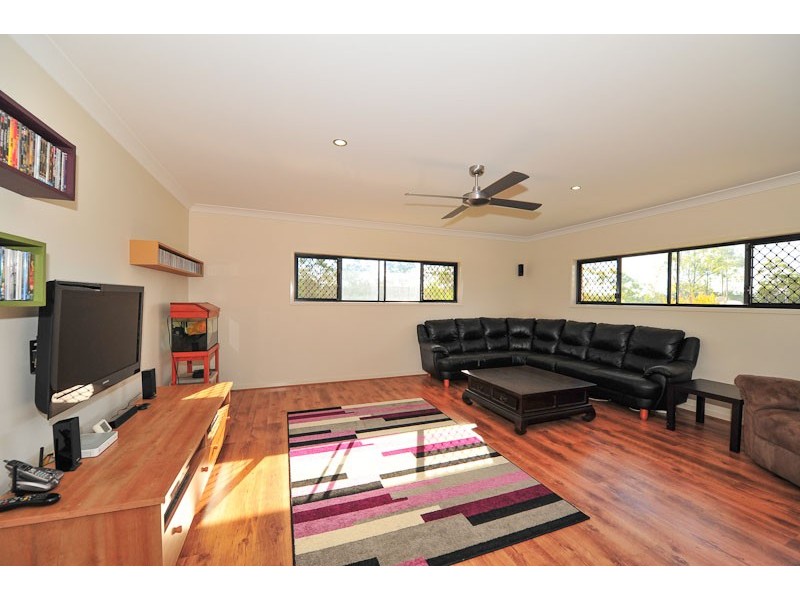 268 Red Gum Road, New Beith QLD 4124