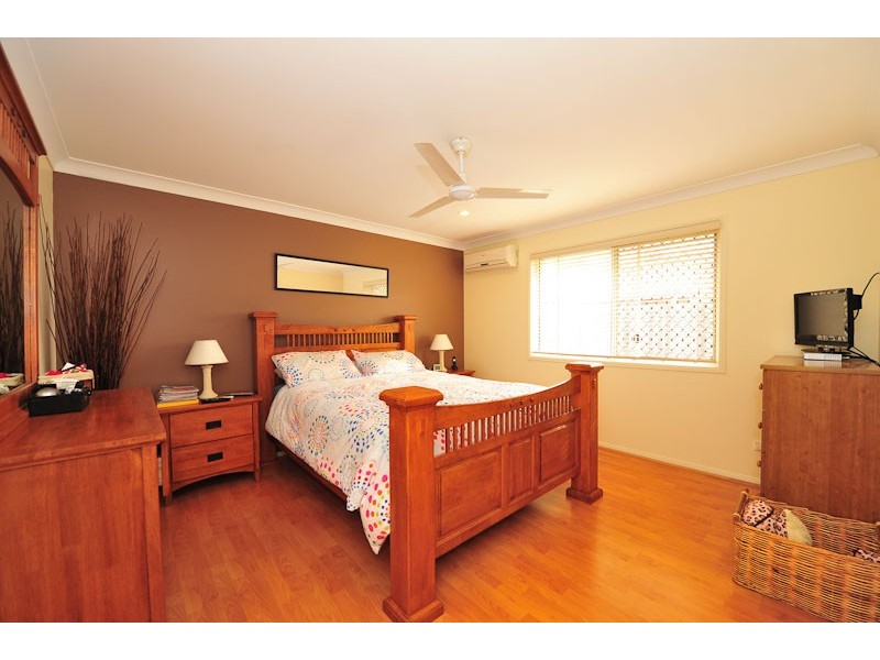 5 Emerson Close, Springfield Lakes QLD 4300