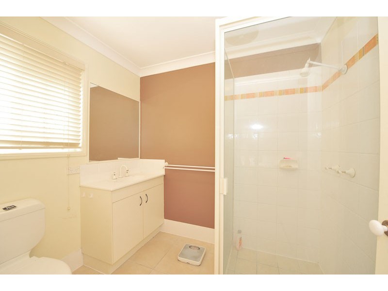 5 Emerson Close, Springfield Lakes QLD 4300