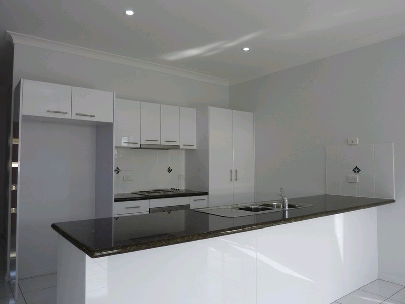 Springfield Lakes QLD 4300