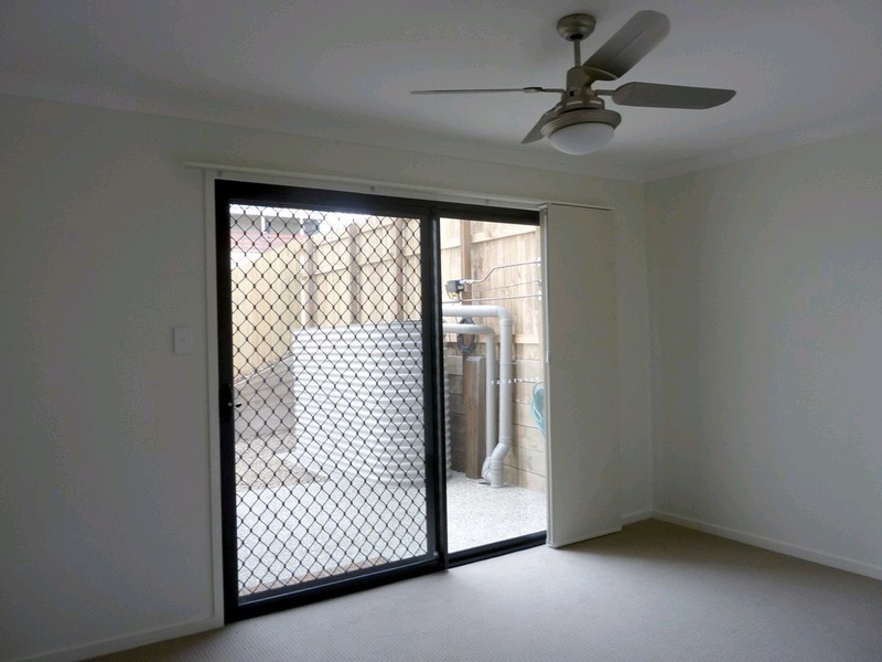 5 Alton Towers Street, Springfield Lakes QLD 4300