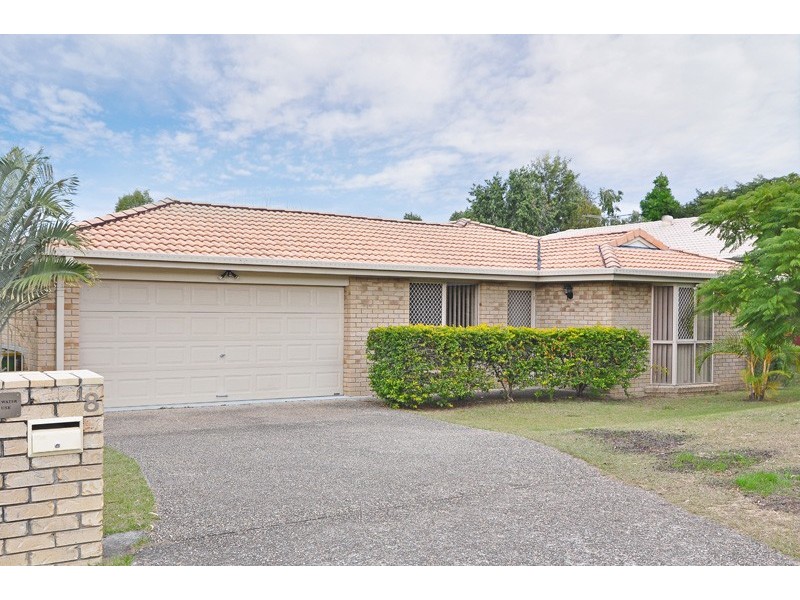 8 Karnak Court, Camira QLD 4300