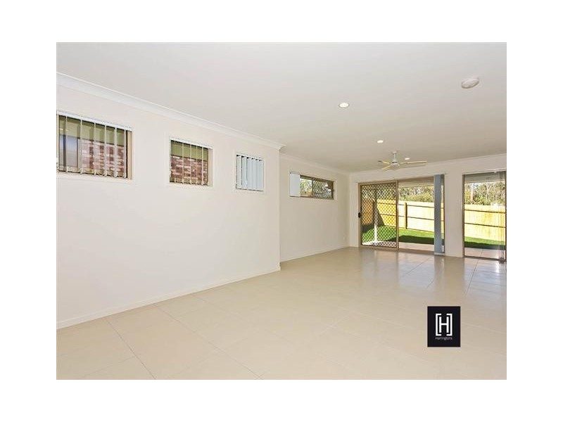 26 Daisy Street, Springfield Lakes QLD 4300