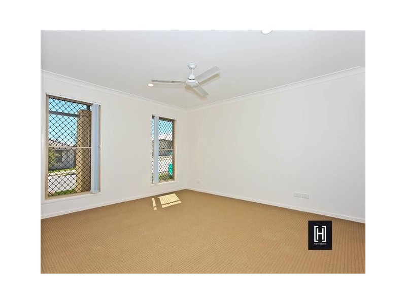 26 Daisy Street, Springfield Lakes QLD 4300