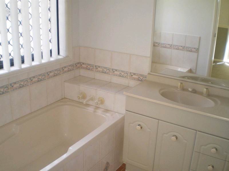 82 Mulgrave Crescent, Forest Lake QLD 4078