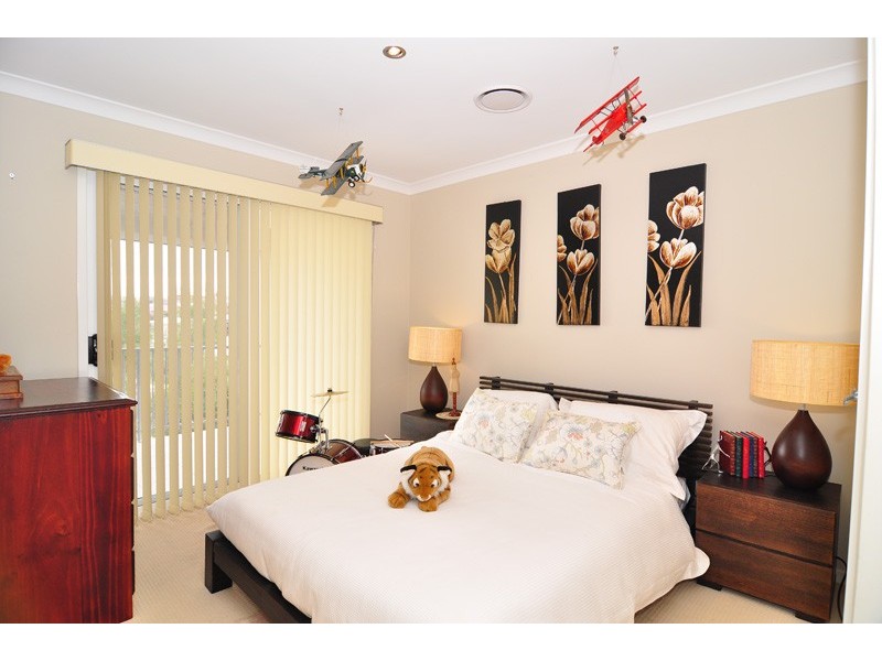 1 Riverine Drive, Springfield Lakes QLD 4300