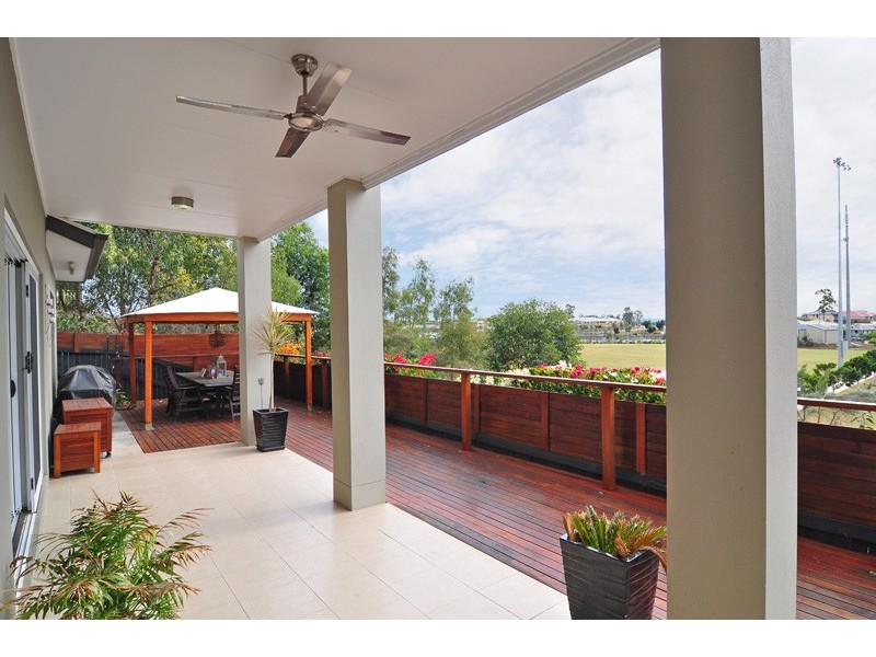 1 Riverine Drive, Springfield Lakes QLD 4300