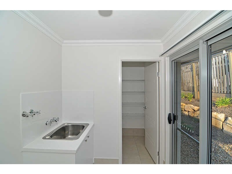 14 Brigid Boulevard, Augustine Heights QLD 4300