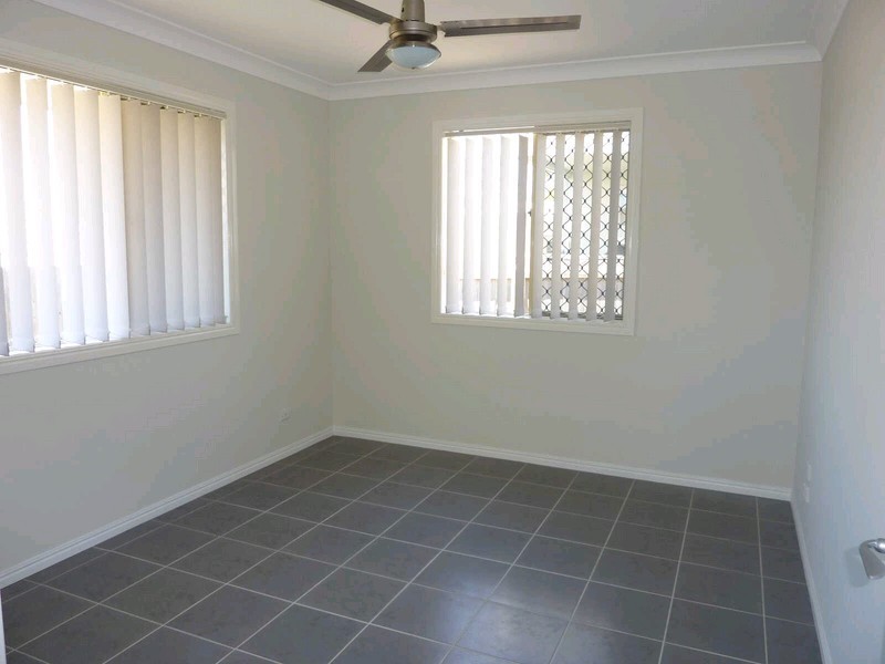 24 Esperance Crescent, Springfield Lakes QLD 4300