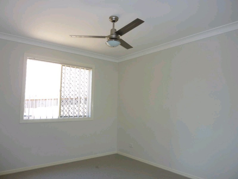 24 Esperance Crescent, Springfield Lakes QLD 4300