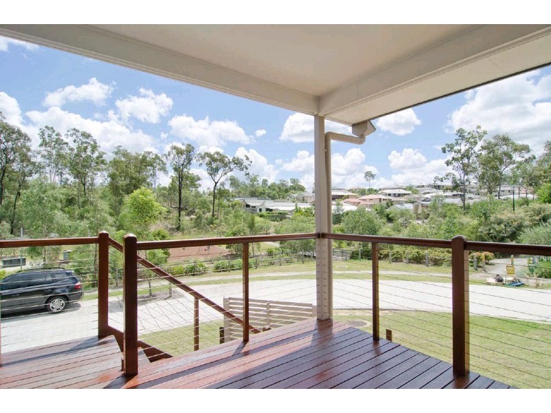 2 Mist Lane, Springfield Lakes QLD 4300
