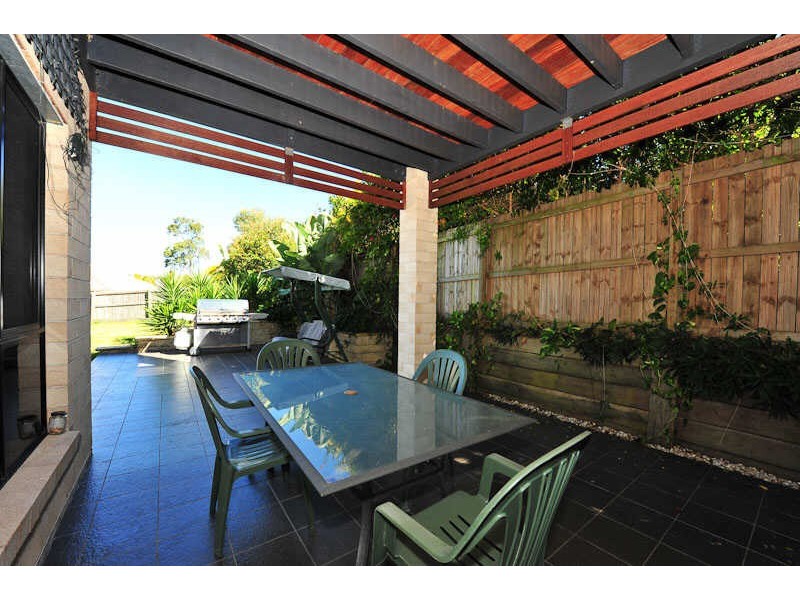 11 Wanderer Crescent, Springfield Lakes QLD 4300