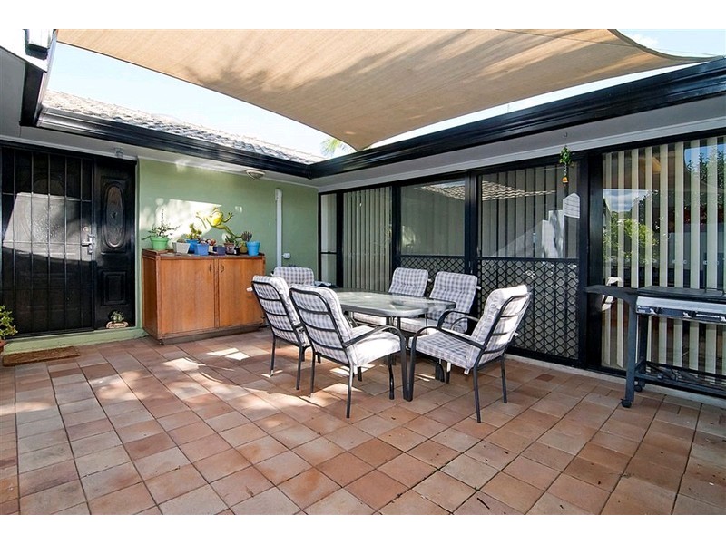 12 Merchant Court, Springwood QLD 4127