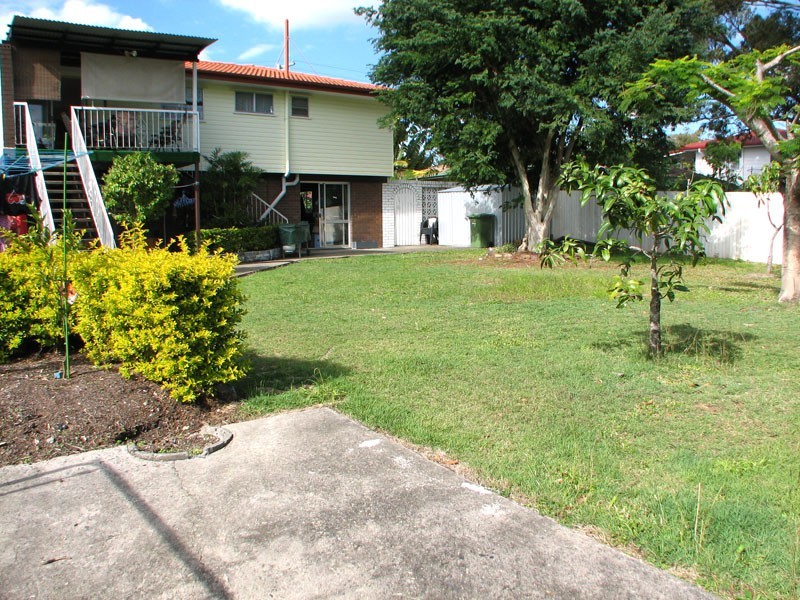 56 Diamond Street, Kingston QLD 4114