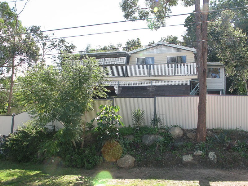 8 Bergion Street, Rochedale South QLD 4123