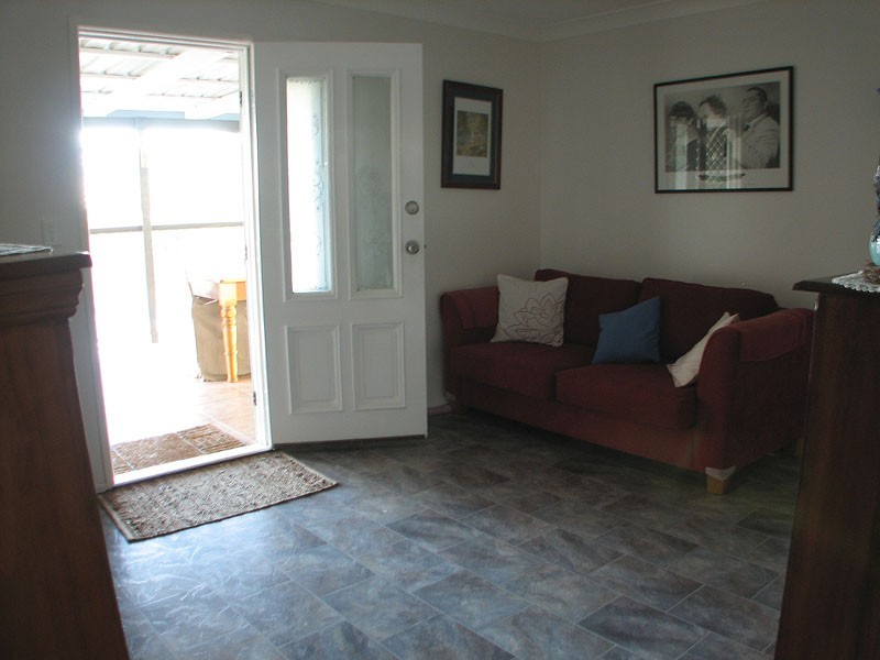 8 Bergion Street, Rochedale South QLD 4123